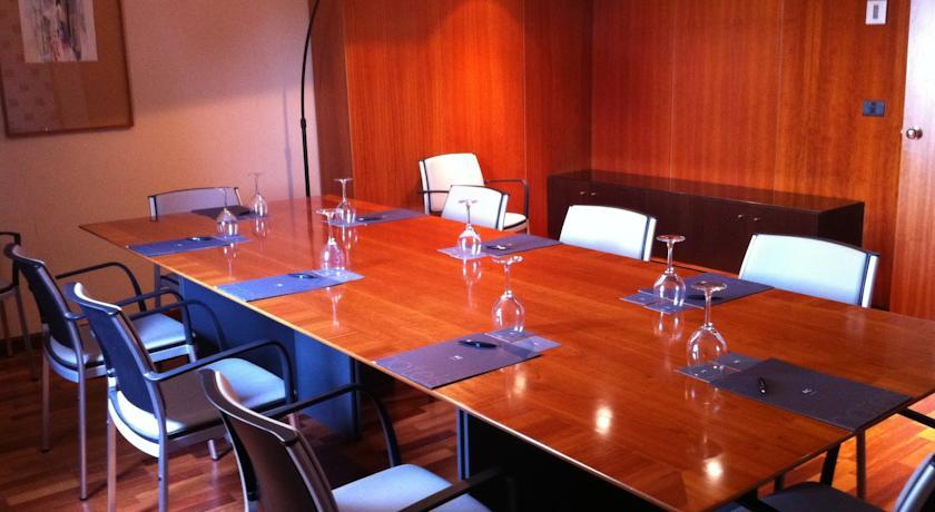 Ac Hotel La Linea By Marriott La Línea de la Concepción Εξωτερικό φωτογραφία