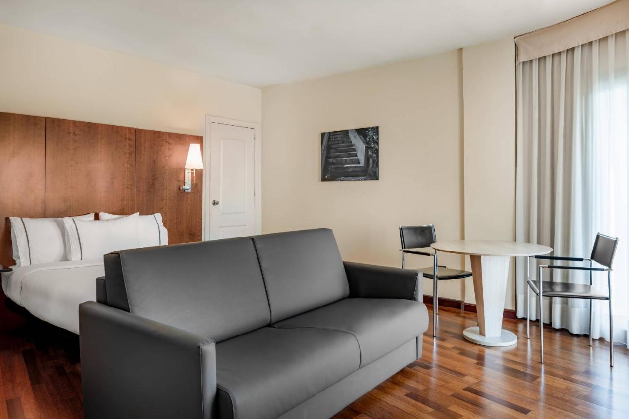 Ac Hotel La Linea By Marriott La Línea de la Concepción Εξωτερικό φωτογραφία