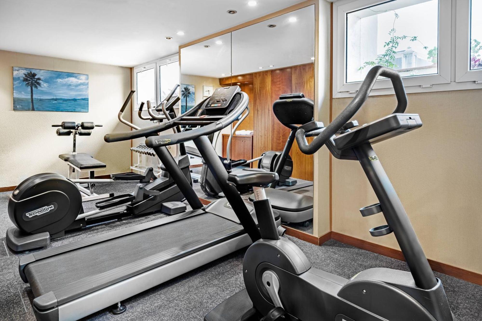 Ac Hotel La Linea By Marriott La Línea de la Concepción Εξωτερικό φωτογραφία